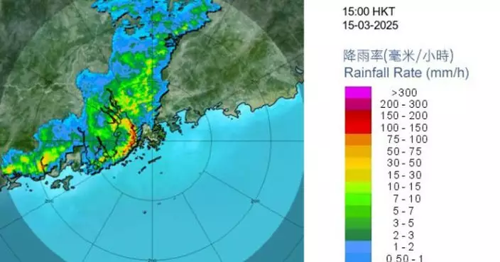 強雷雨區逐漸移近　料未來兩三小時本港雨勢較大及有強烈狂風雷暴