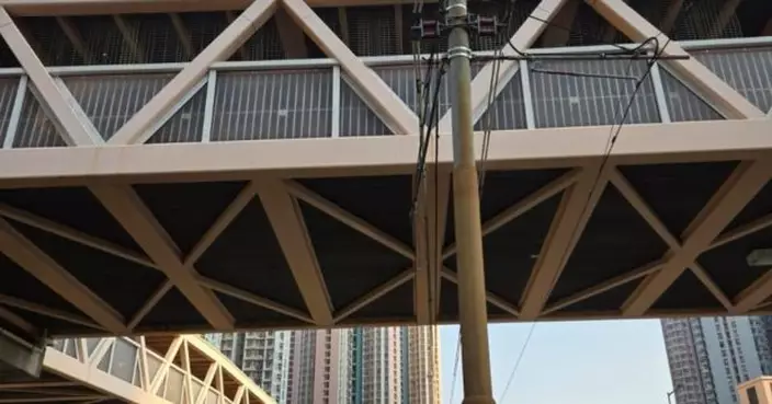 吊臂車損毀架空電纜　輕鐵705及706綫不停天悅站及天恆站