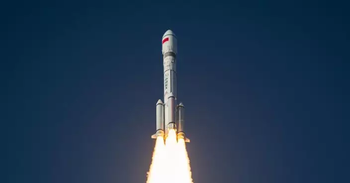 中國發射試驗二十七號衛星01星至06星