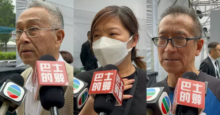 市民寫花紙靈堂鞠躬淚別「四叔」  前員工追憶過往：很難得的老闆