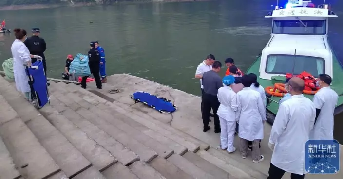 貴州黔西遊船翻側10死 最後一名失蹤者被救起無生命體徵