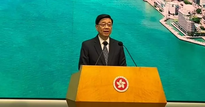 李家超指五一黃金周訪港旅客達110萬按年升逾兩成 丁財兩旺