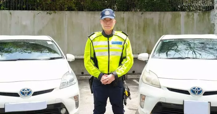 警方放蛇打擊白牌車 拘捕一名本地及一名內地司機