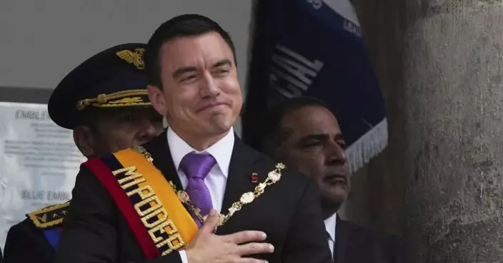 諾沃亞宣誓就任厄瓜多爾總統 任期至2029年