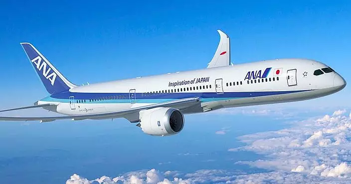全日空客機誤闖工地輪軚被碎片卡住 130多名乘客一度被困