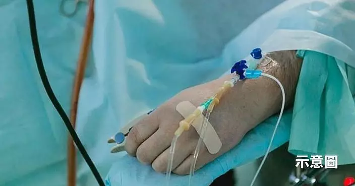 蘇格蘭健身教練指尖異常腫脹 就醫揭肺癌晚期及時開刀保住一命
