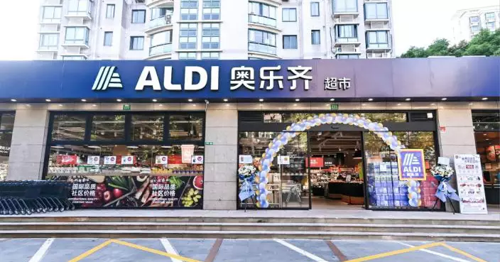 五一花錢旅遊不如低價囤貨?内地「窮鬼超市」新店被買爆