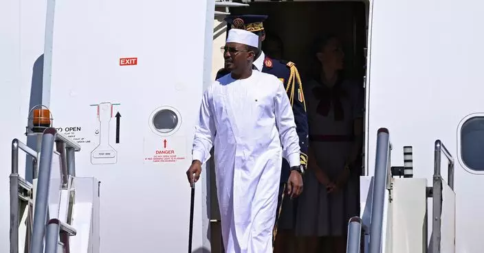 乍得總統指按照對等原則暫停向美國公民發放簽證