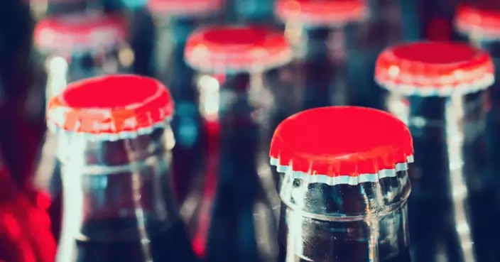 法研究：玻璃樽裝飲料微塑料含量竟高於塑膠樽！皆因樽蓋1成分所致