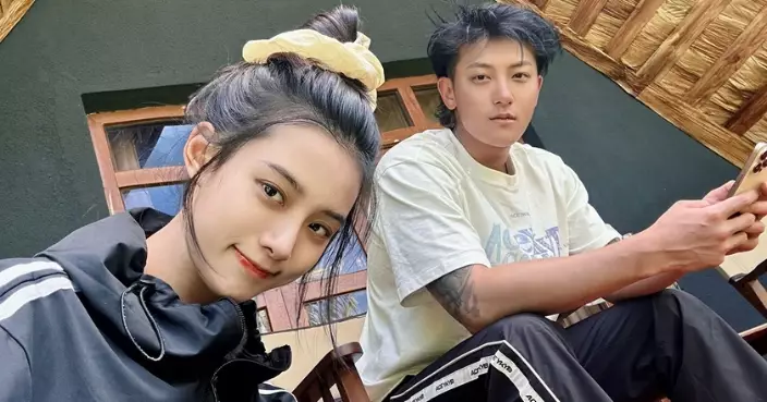 黃子韜被爆秘密升格做爸爸 徐藝洋媽媽抱B返家畫面曝光 網民推算美國產檢時間吻合