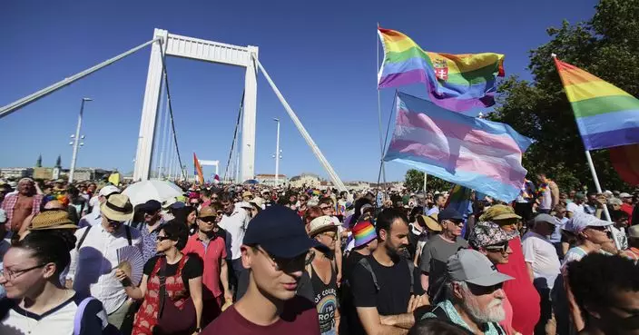 布達佩斯幾萬人不理會總理警告 參與性小眾遊行