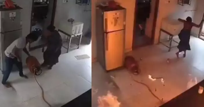 印度民居石油氣洩漏引爆炸 2男女因屋內1狀況幸運逃出鬼門關