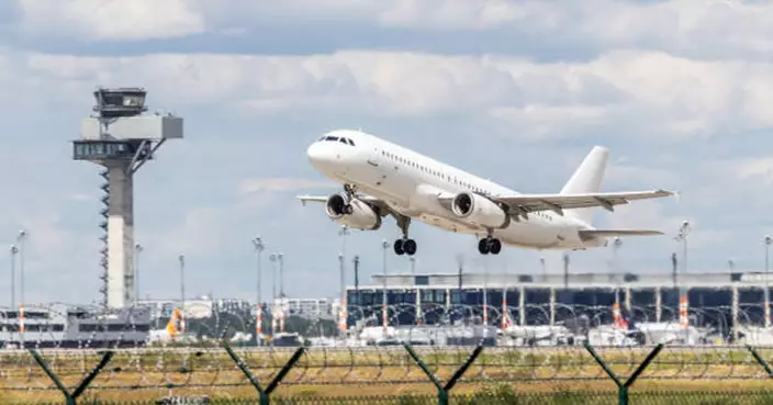 飛機起降時段最易發生事故 航空專家教6大逃生要訣提升生還機會