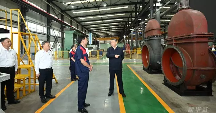 習近平考察山西省陽泉市 察看企業生產車間和產品展示