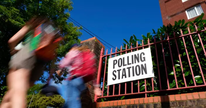 英國政府公布選舉改革計劃 擬將投票年齡降至16歲