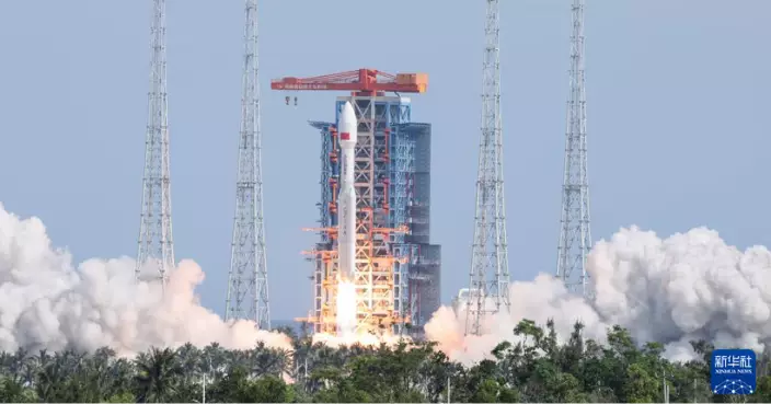 長征八號甲火箭運載 中國發射衛星互聯網低軌衛星