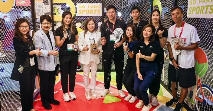 香港運動消閒博覽在會展中心正式開幕  羅淑佩現場試玩