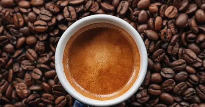 一份早餐4千蚊？西班牙9旬漢中伏 老闆藉口「撳機壞咗」攞銀行卡過數