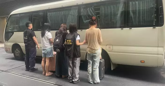 警方灣仔多個樓上單位掃黃 拘9名内地女子涉違反逗留條件