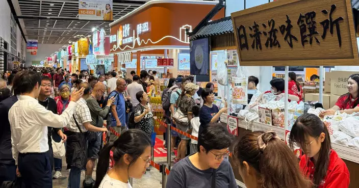 美食博覽最後一日市民入場「掃貨」