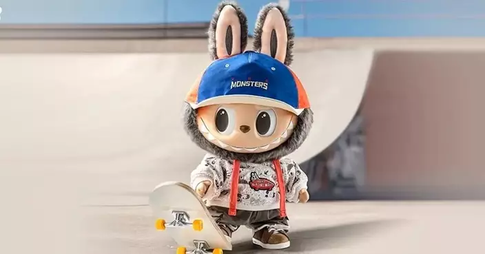 福布斯：Labubu與Vans於2023年合作推出手辦最近在eBay以10585美元成交