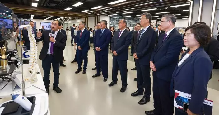 國家教育部部長率團訪問理大 讚以科技創新人才培養贏得當代理大聲譽