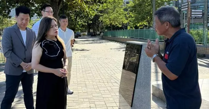 羅淑佩到梅窩銀礦灣追憶抗戰慘痛歷史 冀透過老村民口述歷史傳承