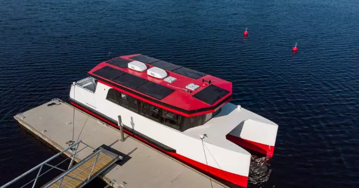 立陶宛首都電動船被指雞肋投資 遭批「行路快過搭船」