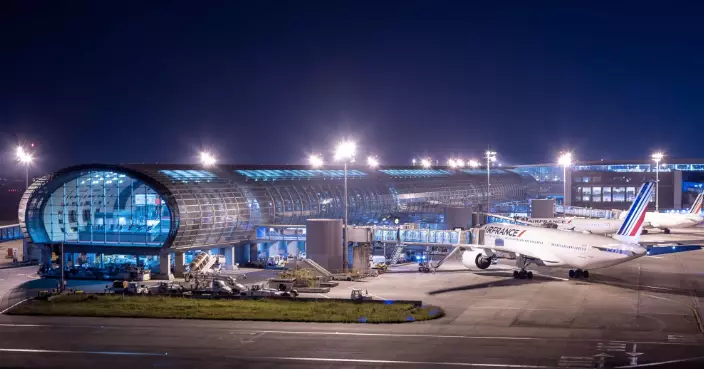 法女機場丟失外婆遺物公仔 苦尋3年無果怒告機場集團 敗訴反賠逾5萬訴訟費