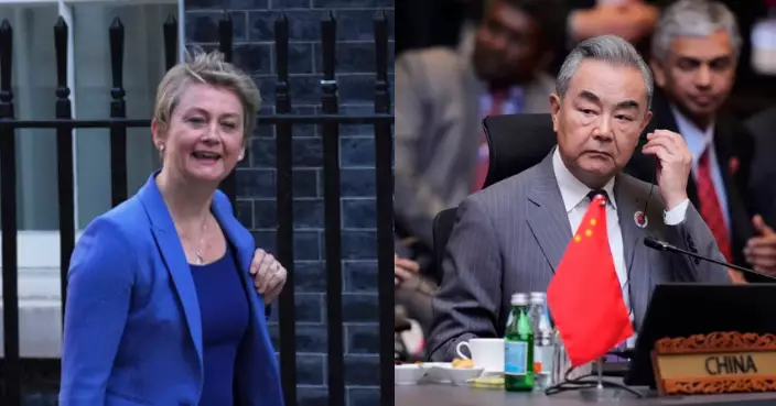 王毅與英國外相通電話　就加快解決影響中英關係問題表明中方立場