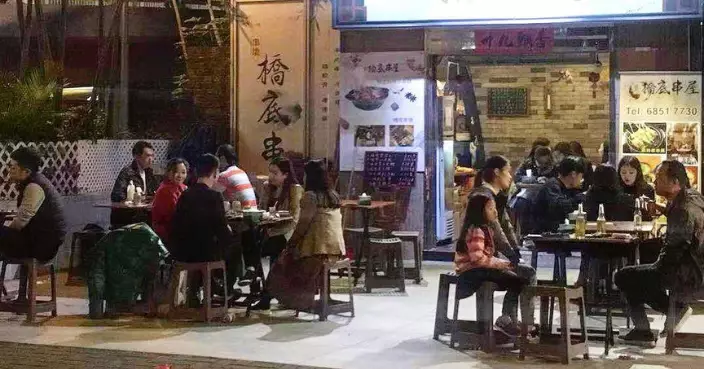 屢次非法擴展營業範圍 旺角塘尾道食肆「橋底串屋」被罰停業21日