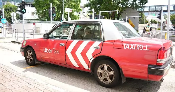 陳美寶：多管齊下壯大的士司機供應 暫無計劃輸入外勞