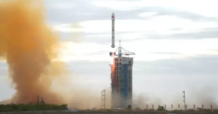 長征系火箭第595次飛行 中國發射衛星互聯網技術試驗衛星