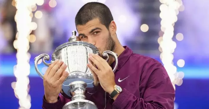 美國網球公開賽　艾卡拉斯挫冼拿在男單封王