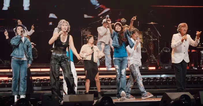 林子祥葉蒨文尾場嘉賓晒冷勁hyper 楊千嬅莫文蔚林德信林德懿上大合唱