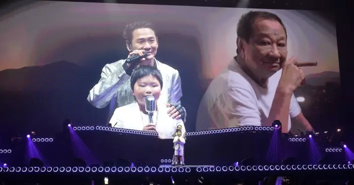 杜德偉三代同台隔空對唱掀高潮 出道40周年留美好回憶