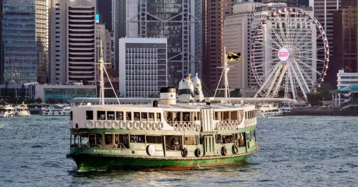 陳美寶樂見旅客對公交感興趣 黃金周觀光巴士乘客增逾1.5倍　