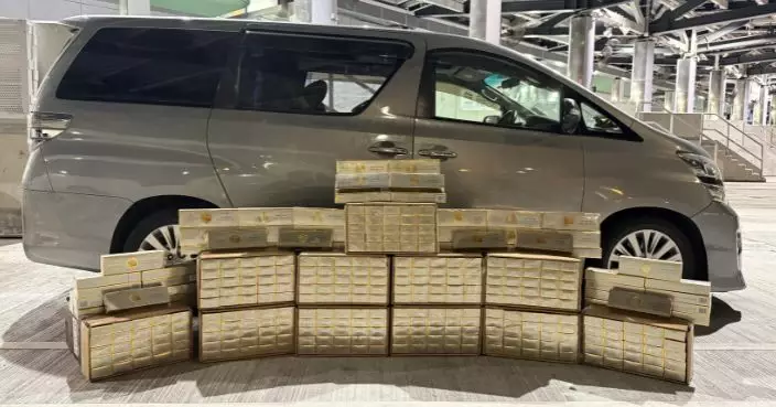 兩私家車經港珠澳大橋入境 暗藏27萬支私煙4男被捕