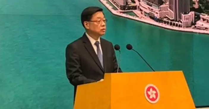 李家超：設特別調查隊跟進簡約公屋爆剪螺絲問題  將追究承建商責任