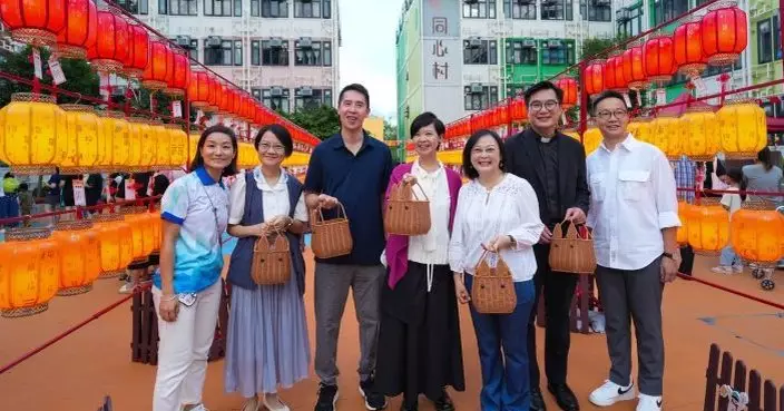 何永賢與新地郭基煇訪過渡性房屋及簡約公屋 讚揚商界社福共同合作凝聚社區