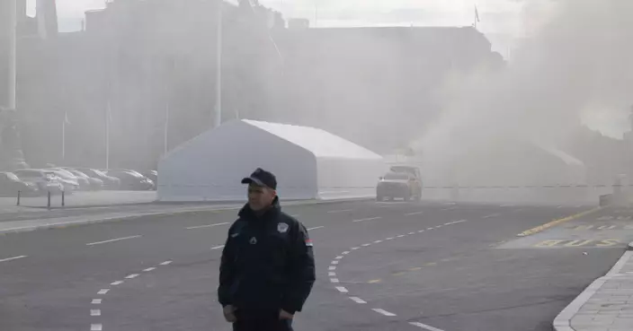 塞爾維亞議會外遭槍擊縱火一傷一人被捕 總統武契奇指事件為恐怖襲擊