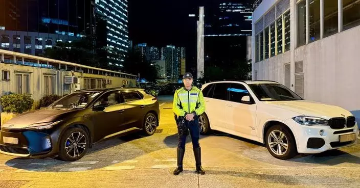 警方東九龍「放蛇」打擊白牌車 拘一男一女司機涉非法載客取酬