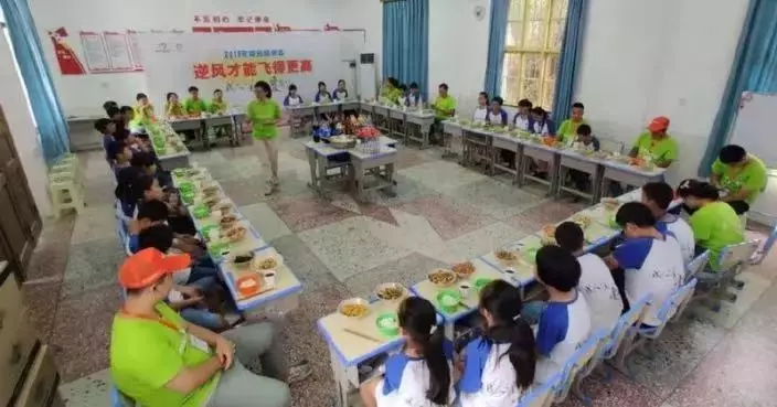 創大愛無疆青少年公益發展中心 湖南退伍軍人13年守護3648名「事實孤兒」