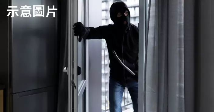 持槍歹徒扮快遞員上門 美屋主毫無防備開門被劫走逾8500萬加密貨幣