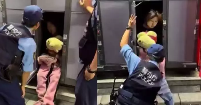 將投幣置物櫃當膠囊旅館 日女抱維尼公仔沉睡其中被警方喚醒