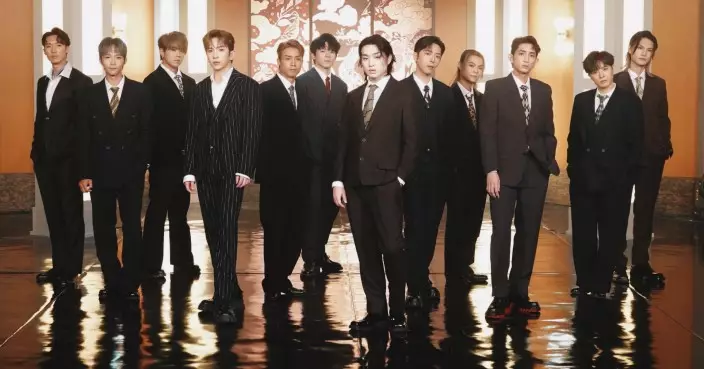 MIRROR全新團歌《DNA is U》爆笑登場  MV復刻經典廣告勾集體回憶 「舞王Jer」企C位標冷汗