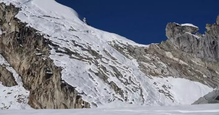 尼泊爾中部亞隆里峰發生雪崩最少7死 4人仍失蹤
