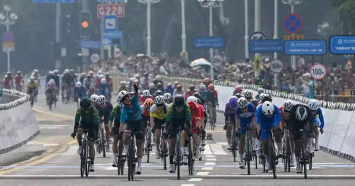 全運會｜羅淑佩熱烈祝賀李思穎奪金再次為港爭光