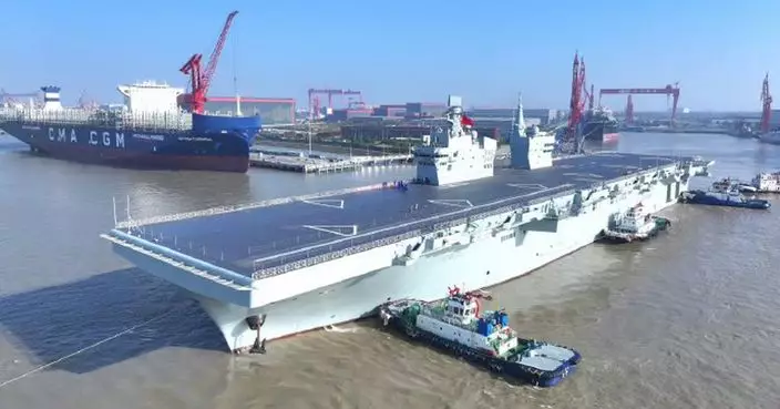 兩棲攻擊艦四川艦開展首次航行試驗任務