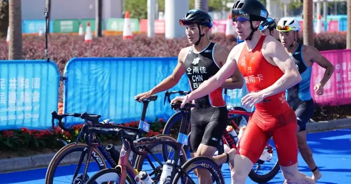 全運會｜港隊代表奧斯卡於三鐵男子組奪得銅牌